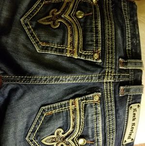 ROCK REVIVAL size 27